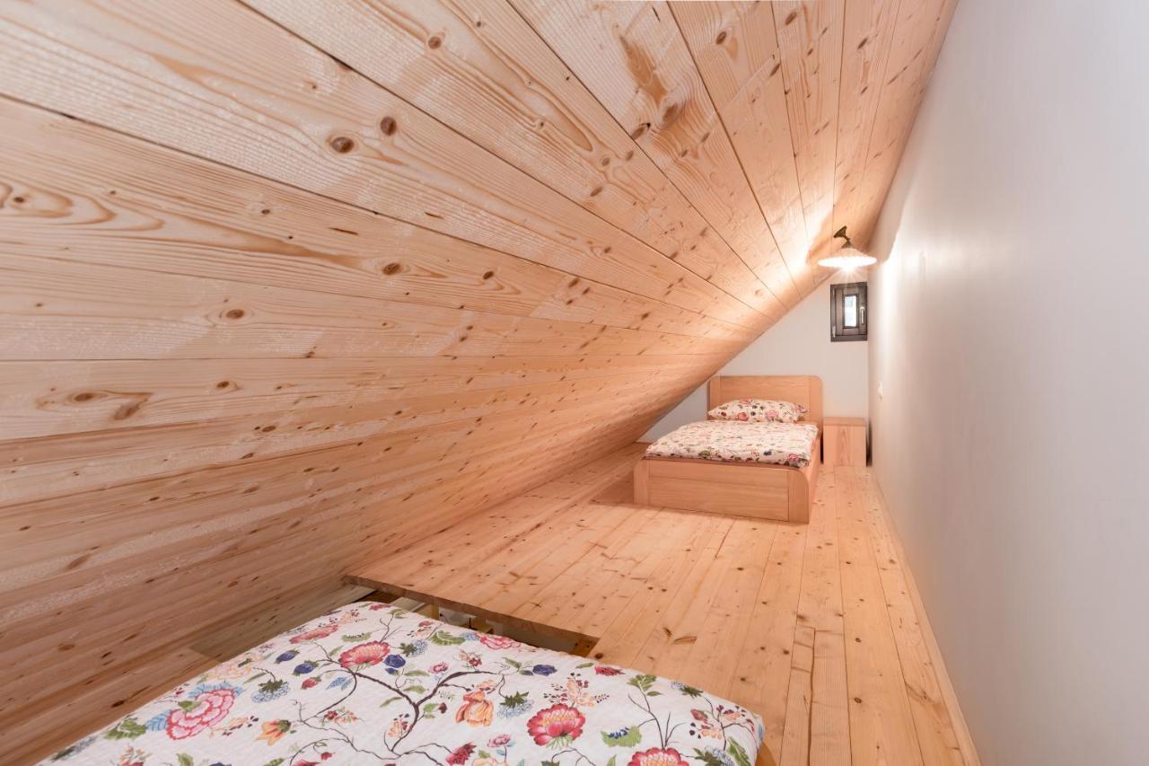 Homestead Farm Tesnak Gorenja Vas  외부 사진